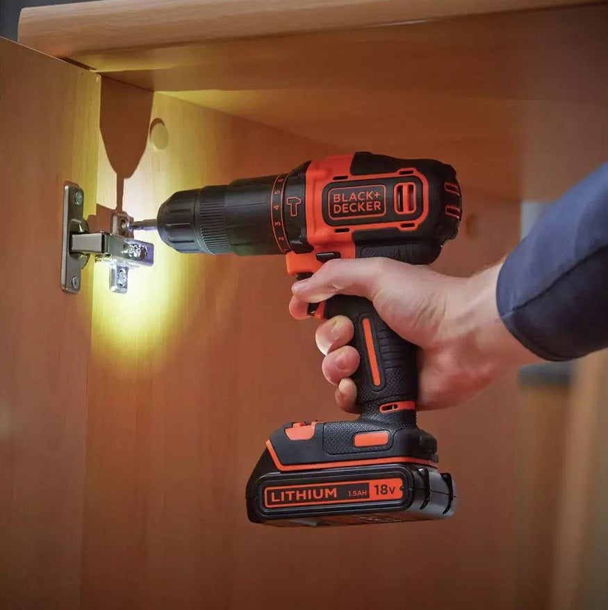 Black + Decker 1.5AH Cordless Twin Pack with 2 x 18V Batteries