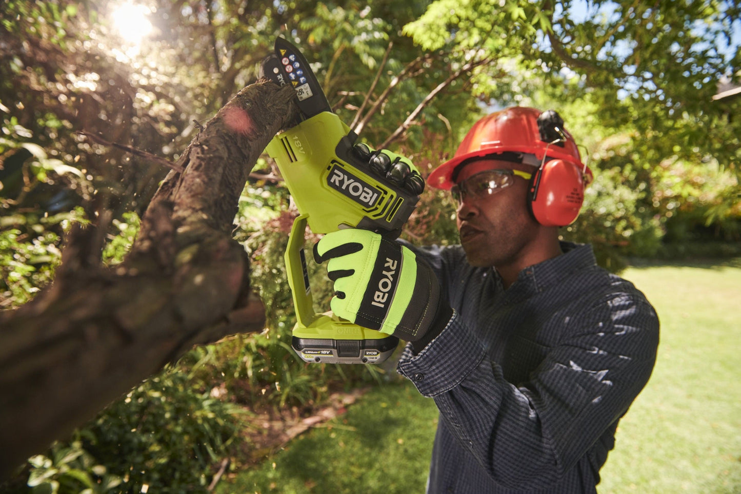 Ryobi RY18PSX10A-0 18V Cordless 10cm Pruning Saw (Bare Tool)