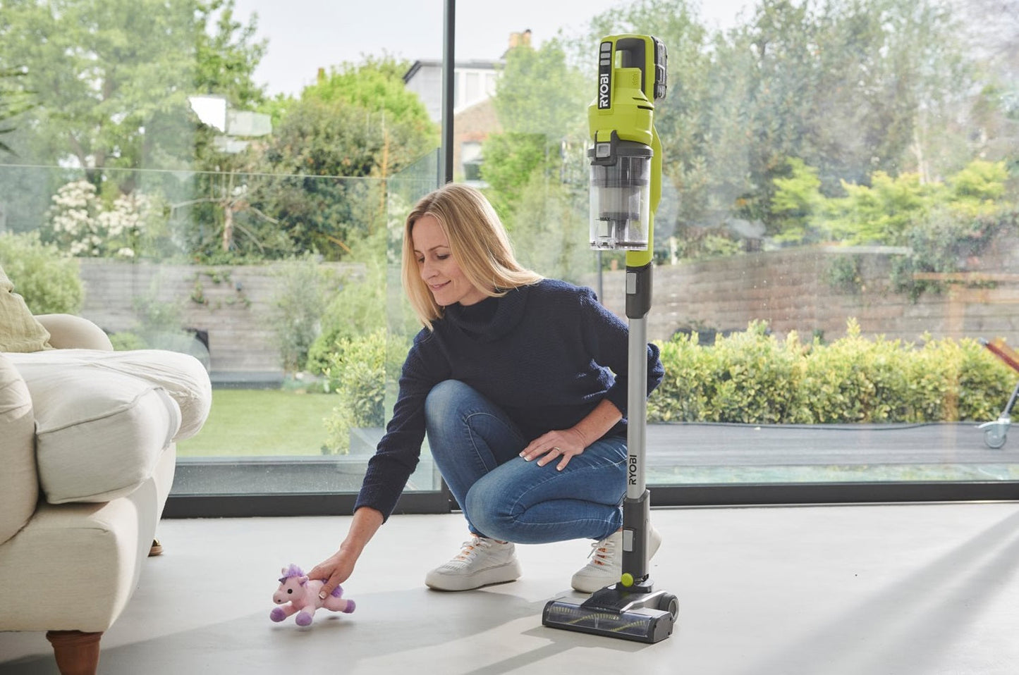 Ryobi RSV18-0 18V ONE+ Cordless Brushed Stick Vac (1x RSVMBB, 1x RSVMCT) (Bare Tool)