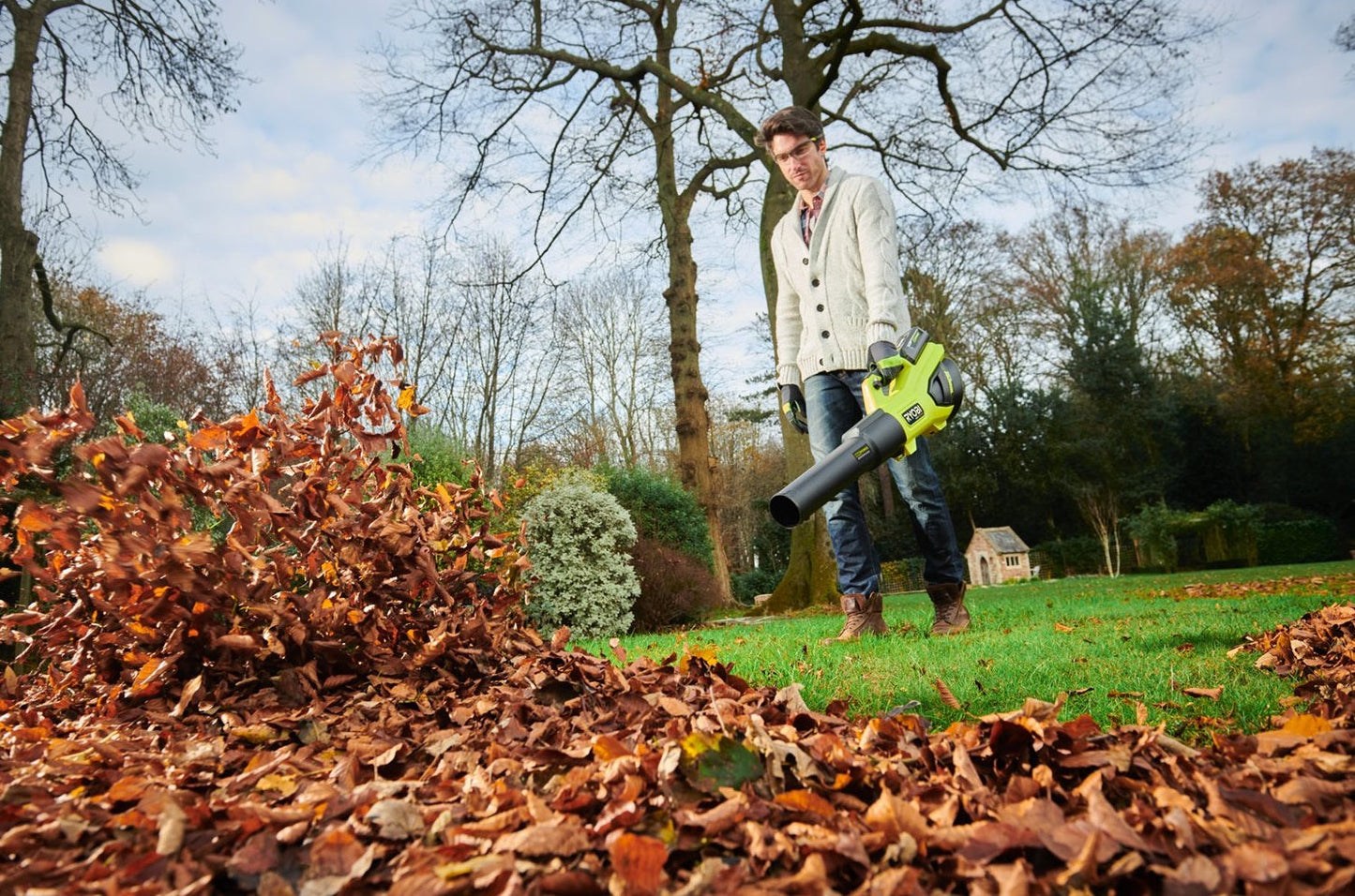 Ryobi RY36BLXB-0 36V MAX POWER Cordless Brushless Whisper Blower (Bare Tool)
